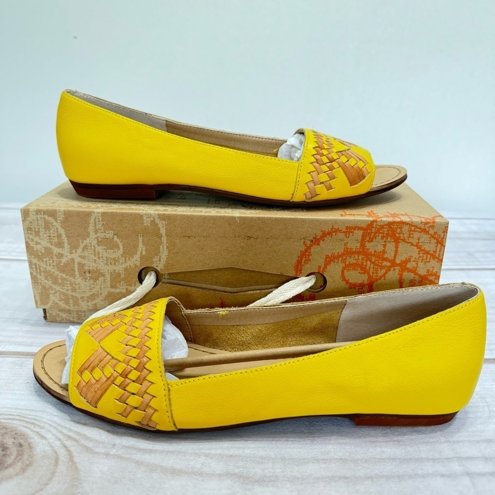 Latigo Yellow Woven Peep-Toe Flats - Picture 6 of 13